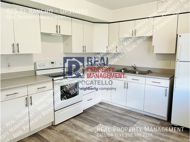 Building Photo - 625 El Rancho Blvd