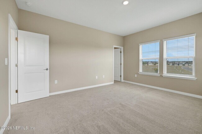 Building Photo - 365 Cherry Elm Dr