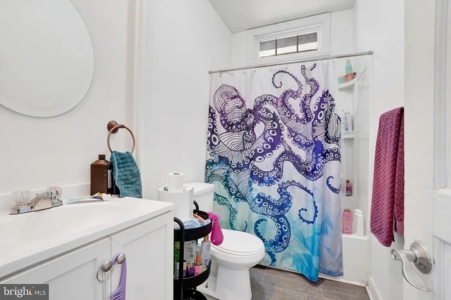 Building Photo - 56 S Pershing Ave