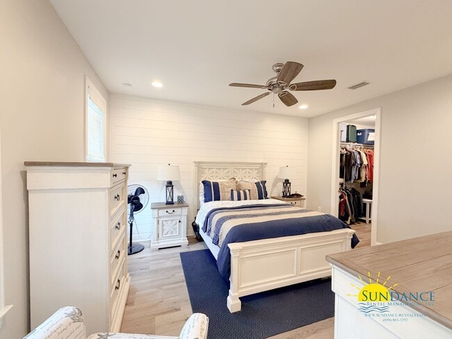 Building Photo - Charming 3BR Home with really great neighborhood perks!