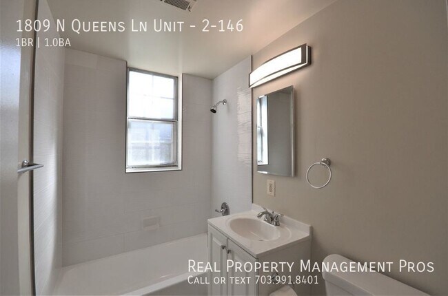 Building Photo - Pristine Colonial Village Corner Unit- Wal...