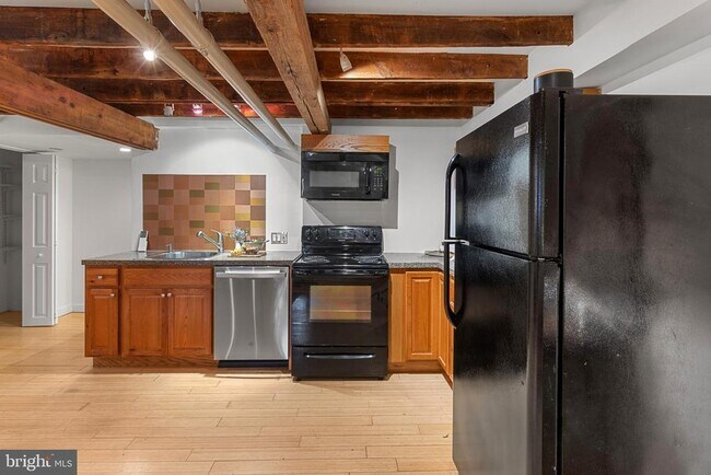 Building Photo - 3551 13th St NW