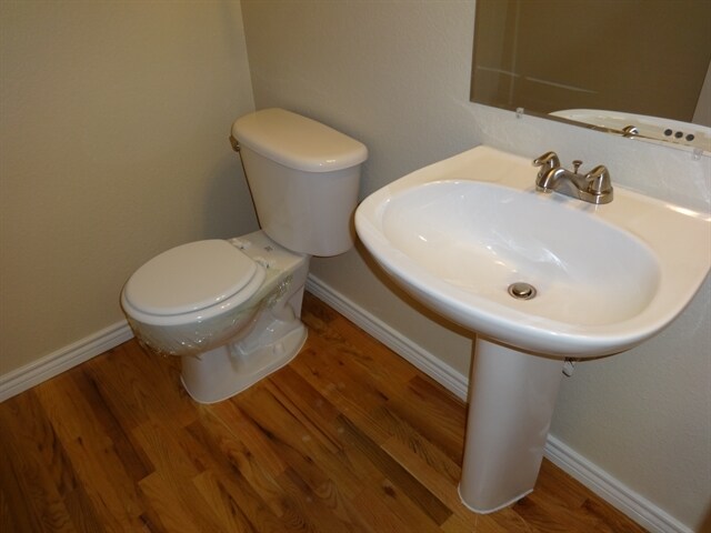 Building Photo - 439 Longspur Dr