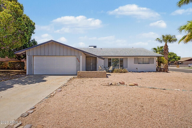 Building Photo - 4404 S McAllister Ave
