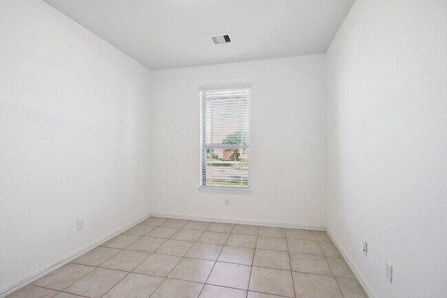 Building Photo - 4426 Lone Alcove Dr