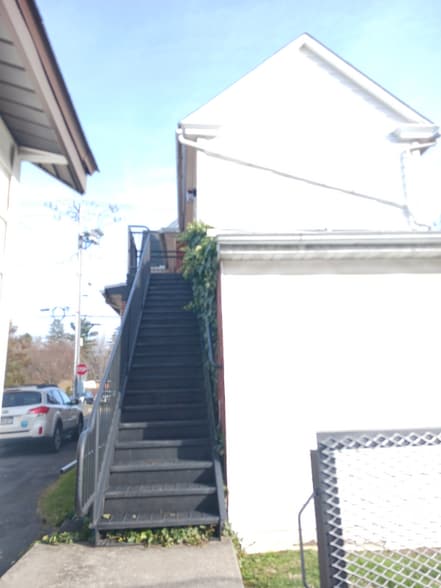 Building Photo - 2558 Lititz Pike