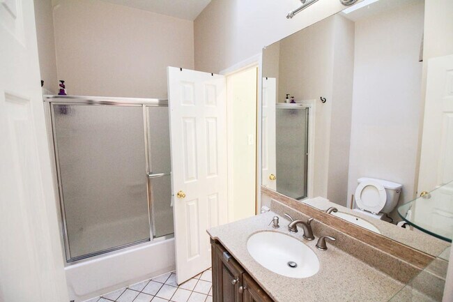 Building Photo - 2304 Hunters Woods Plaza