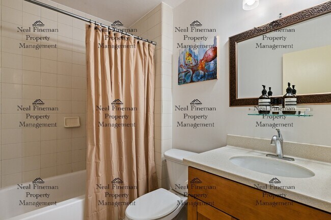 Building Photo - Unfurnished  1 Bed / 1 Bath Condo. 1 assigned covered parking stall. Rent Includes: AC Central, C...