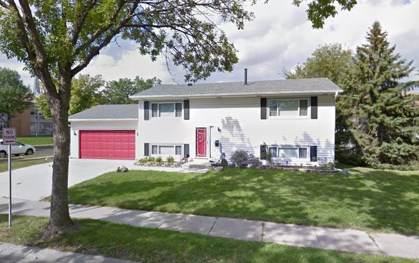 Primary Photo - 718 Elizabeth Ln