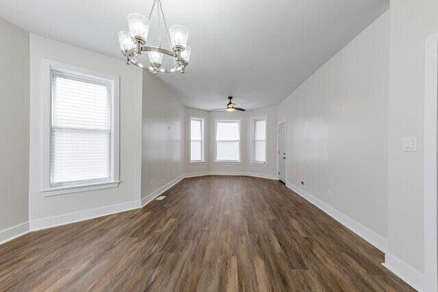Building Photo - 6527 S Marshfield Ave