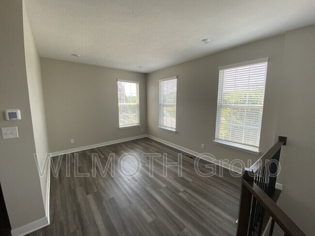 Building Photo - 7259 Barker St