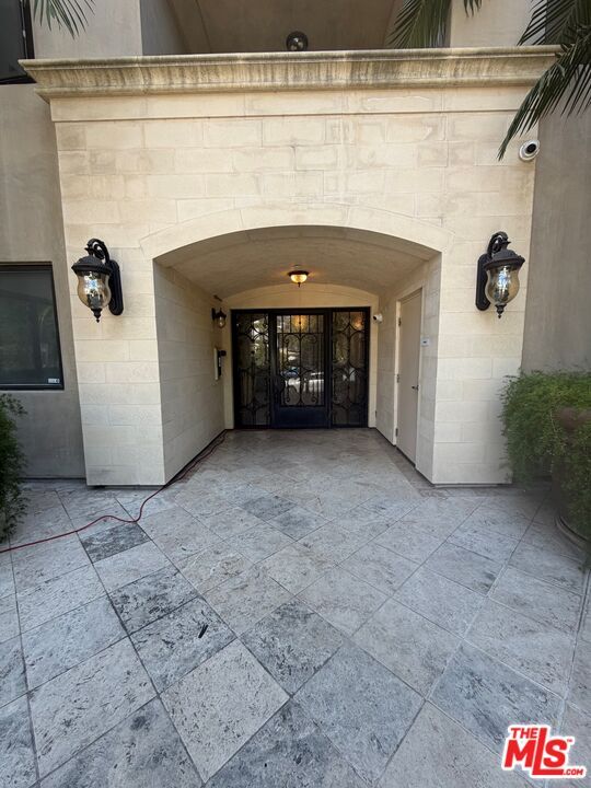 Building Photo - 12050 Guerin St