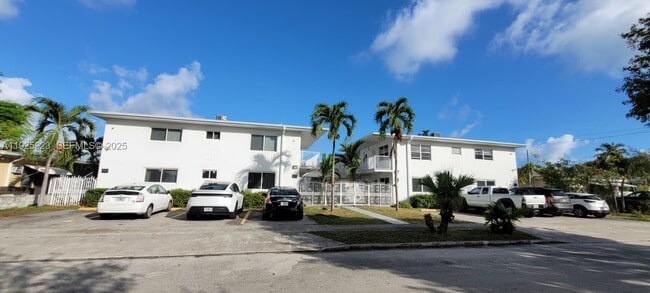 Building Photo - 1719 Wiley St