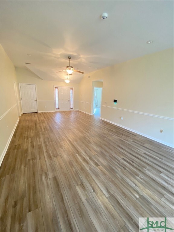 Building Photo - 117 Hopeland Dr