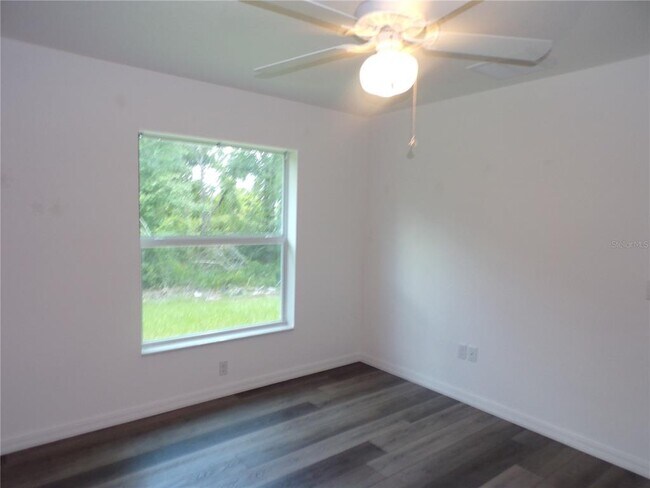 Building Photo - 62 Grape Ave