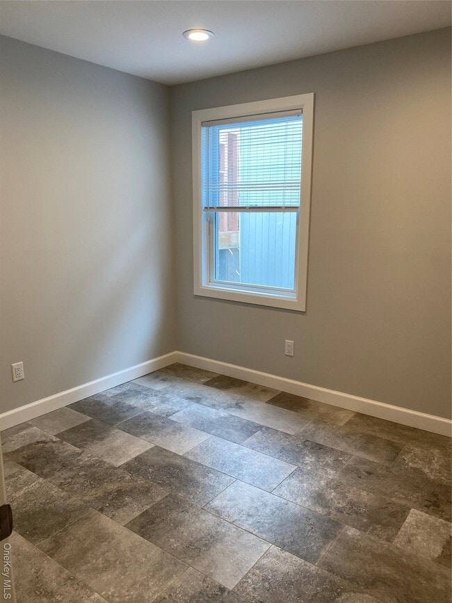 Building Photo - 20 Virginia Ave