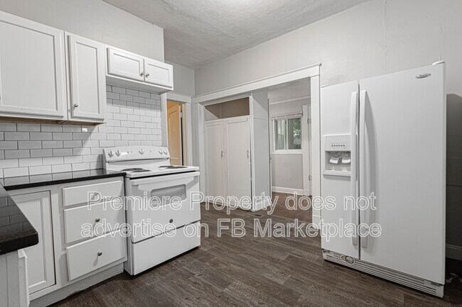 Building Photo - 573 S Crescent Ave