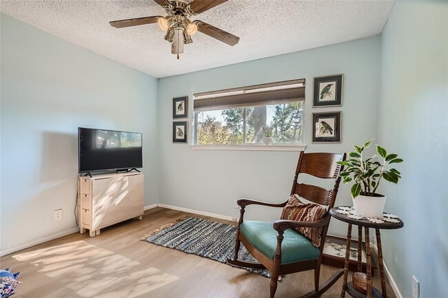 Building Photo - 9206 Robins Nest Ln