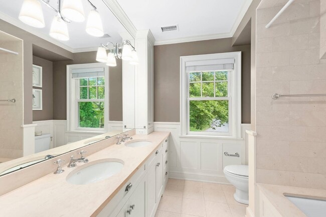 Building Photo - 84 Anns Ln