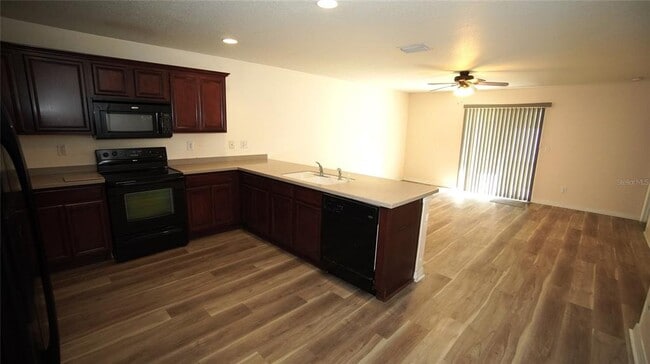 Building Photo - 30950 Mandolin Cay Ave