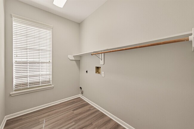 Building Photo - 7411 Pacific Ridge Ct