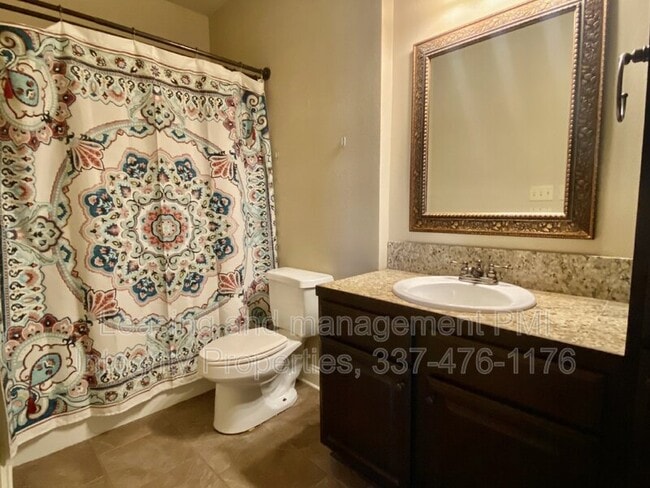 Building Photo - 888 S Kenilworth Pkwy