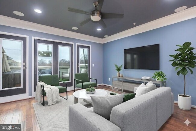 Building Photo - 704 Quayside Ct