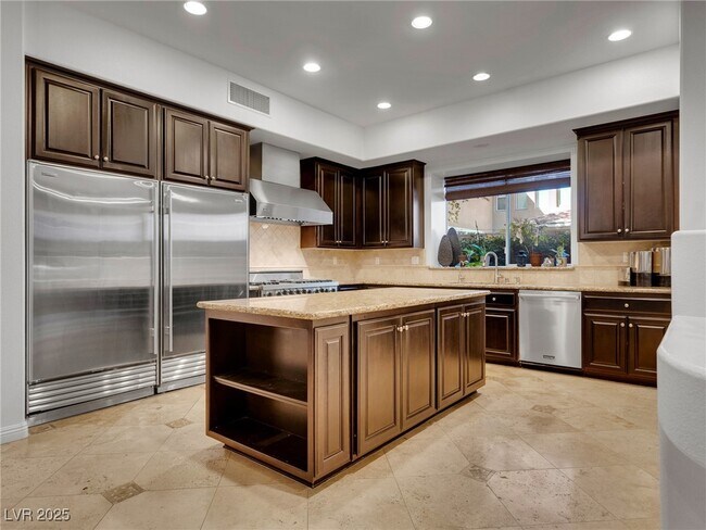 Building Photo - 12056 Royal Dolnoch Ct