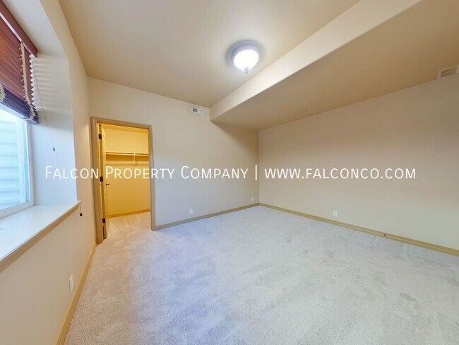 Building Photo - 3665 Cherry Plum Dr