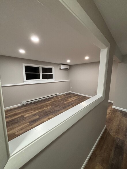 Building Photo - 236 Sewall St