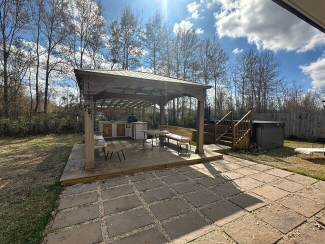 Building Photo - 39249 High Creek Dr