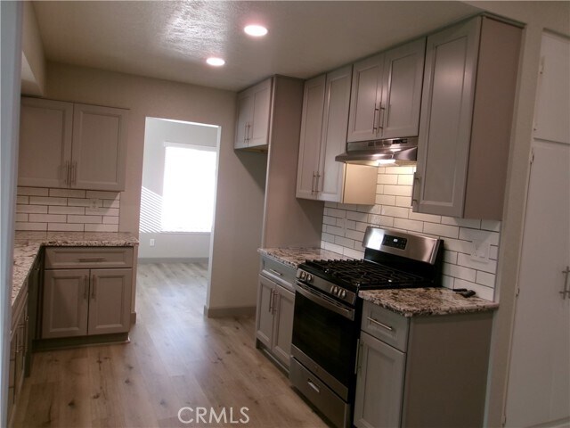 Building Photo - 11131 Davenport Pl