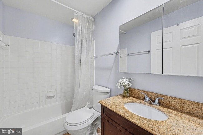 Building Photo - 1067 Gardenview Loop