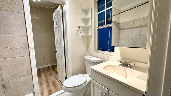 Building Photo - 1335 Pennsylvania Ave