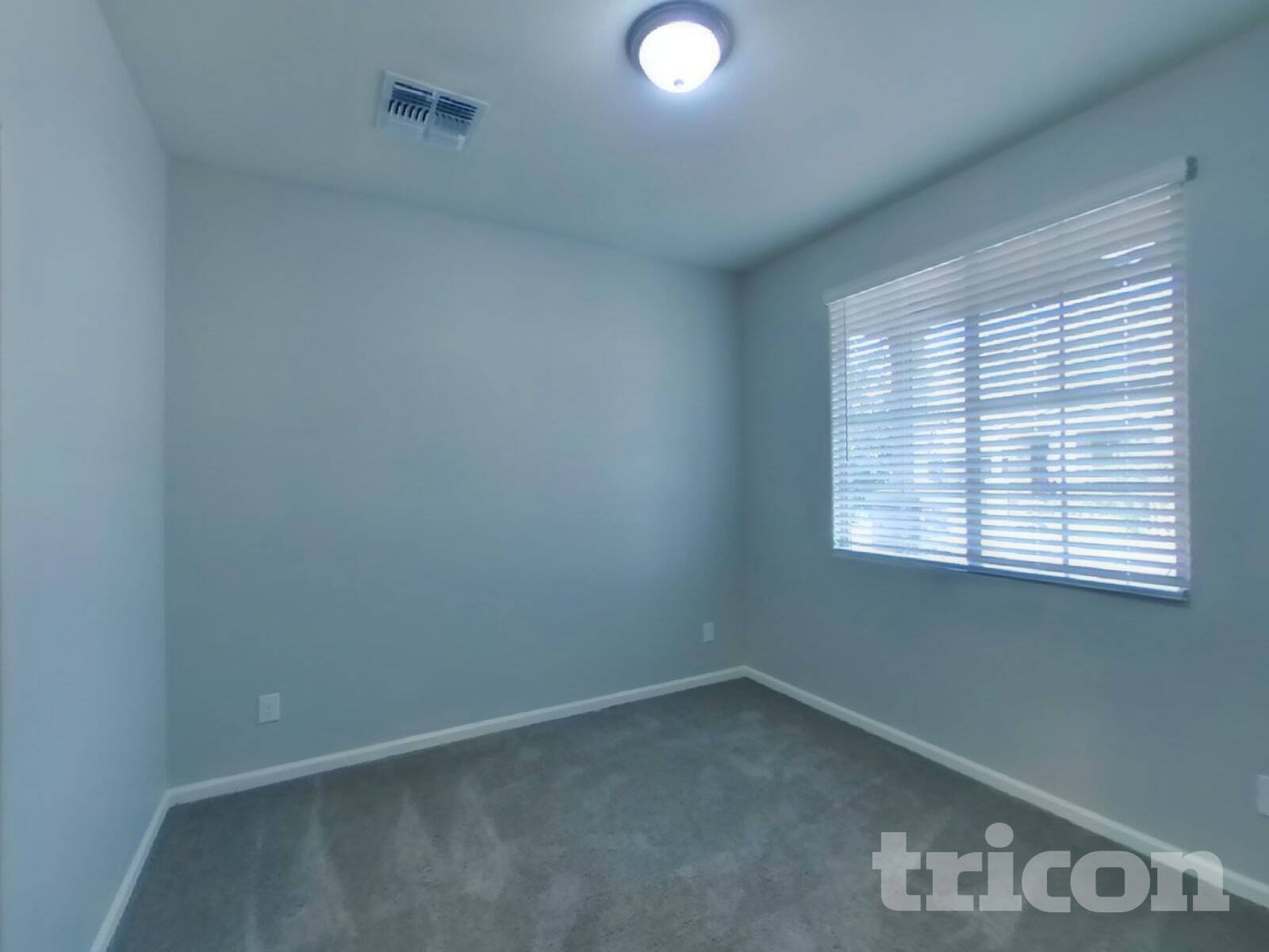 Building Photo - 8631 E Peralta Ave