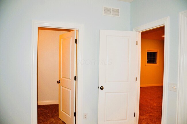 Building Photo - 4194 Troutbrook Dr