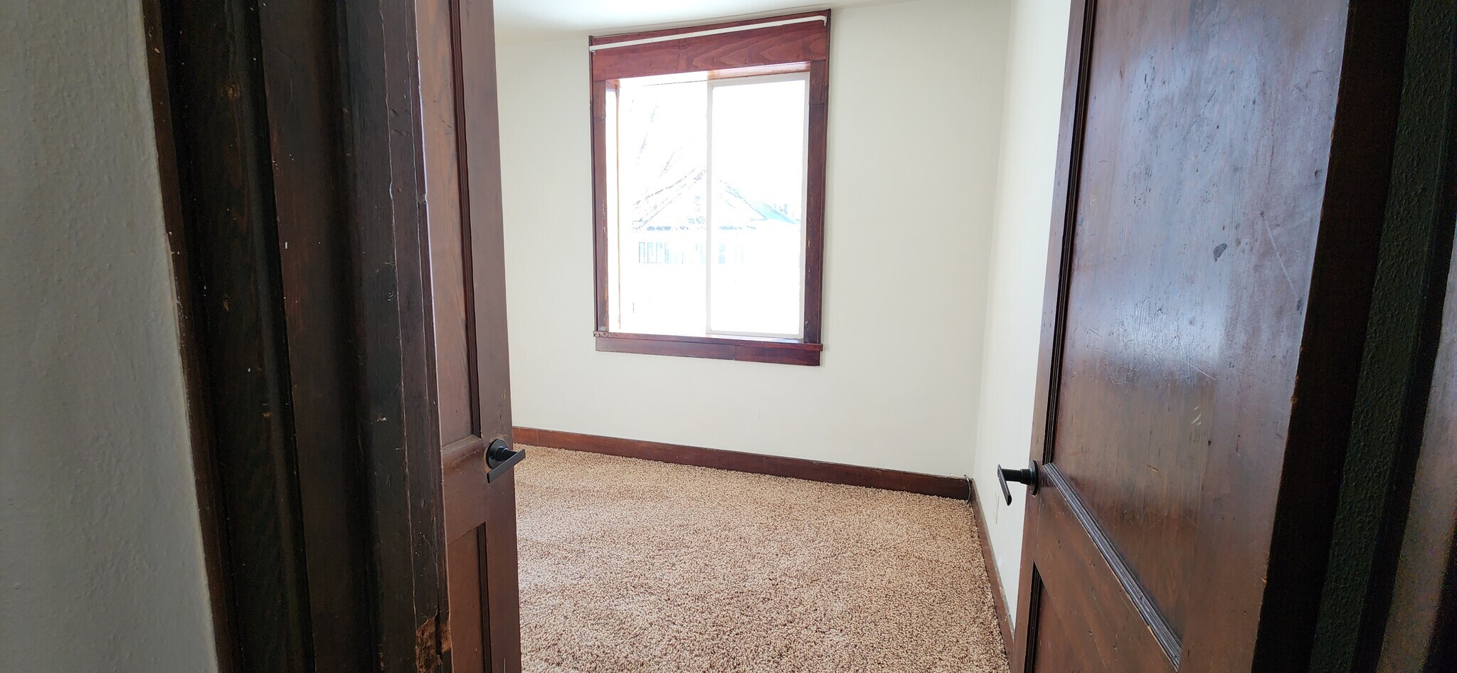 Building Photo - 2238 West Ave S