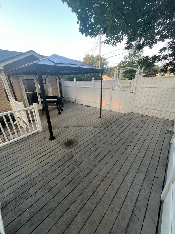 Building Photo - 1732 Woodpointe Dr