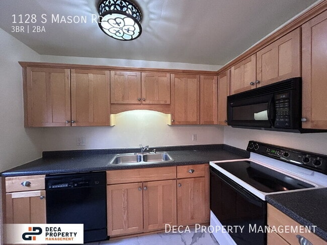 Building Photo - 1128 S Mason Rd