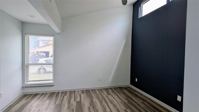 Building Photo - 4505 Teri Rd