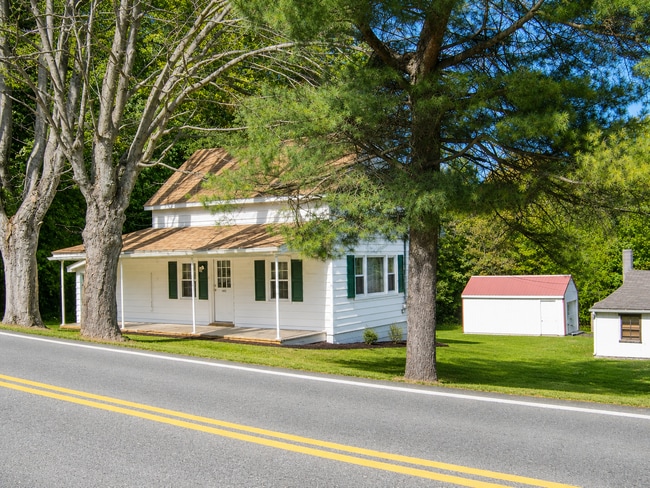 Building Photo - 3852 Steltz Rd