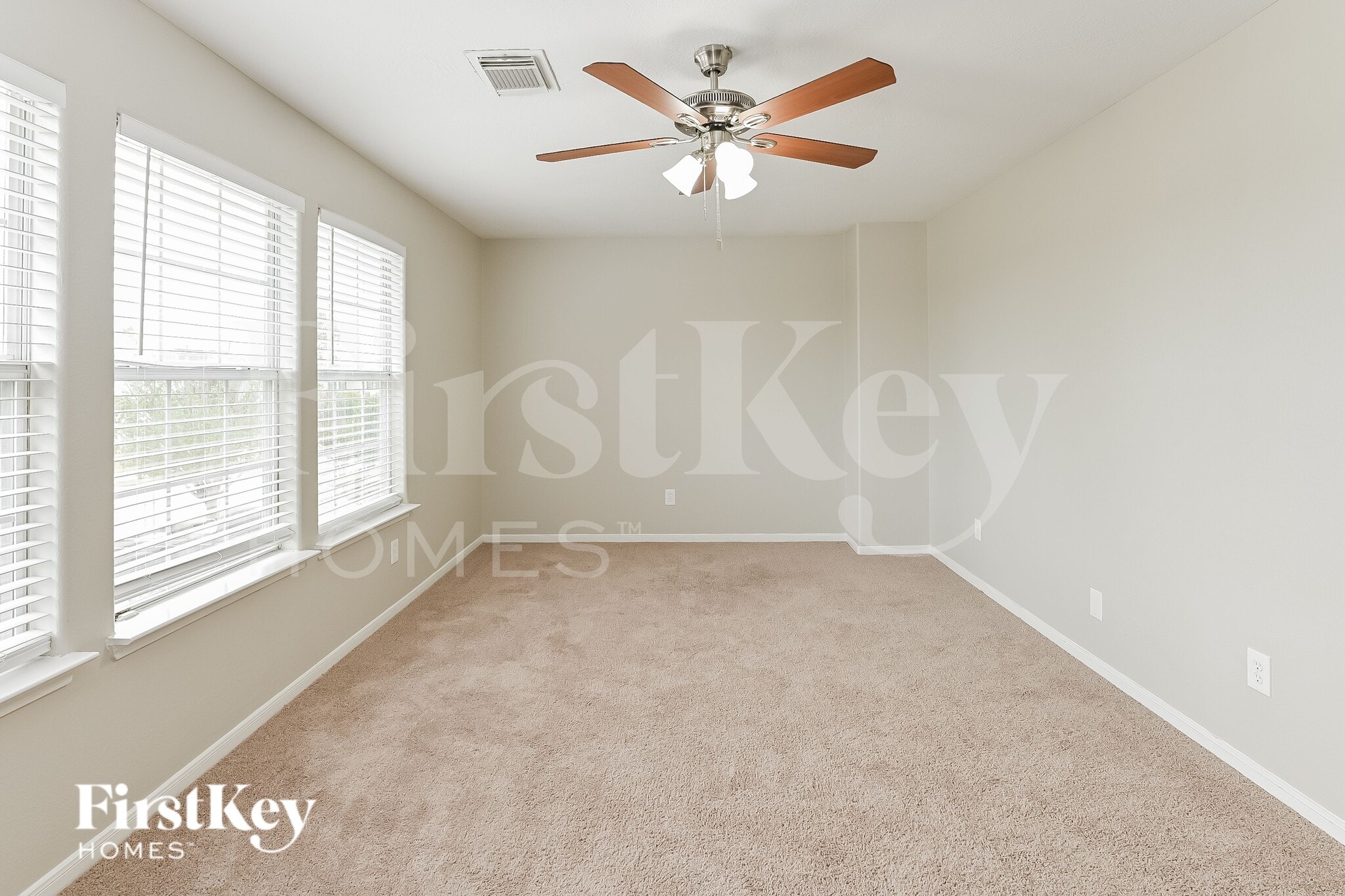 Building Photo - 1935 Poco Dr