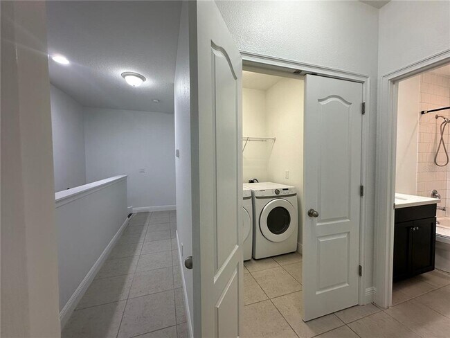 Building Photo - 15479 Sugar Citrus Dr