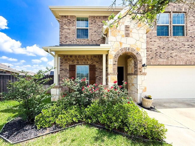 Building Photo - 20206 Heather Haven Dr
