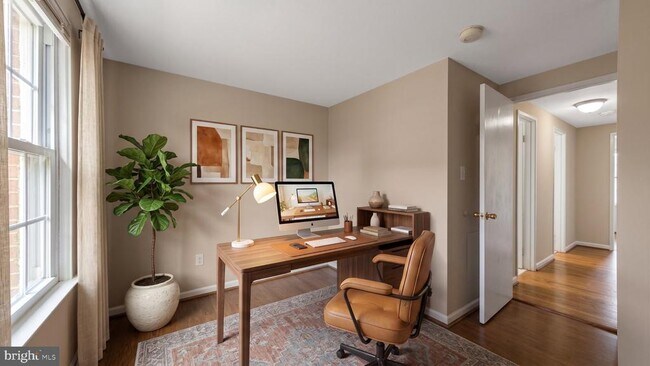Building Photo - 12140 Bentridge Pl