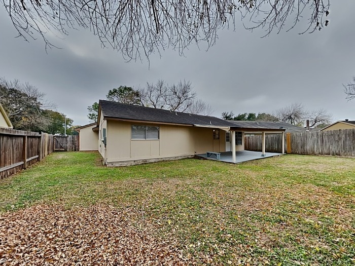 Building Photo - 14114 Fleur De Lis Blvd