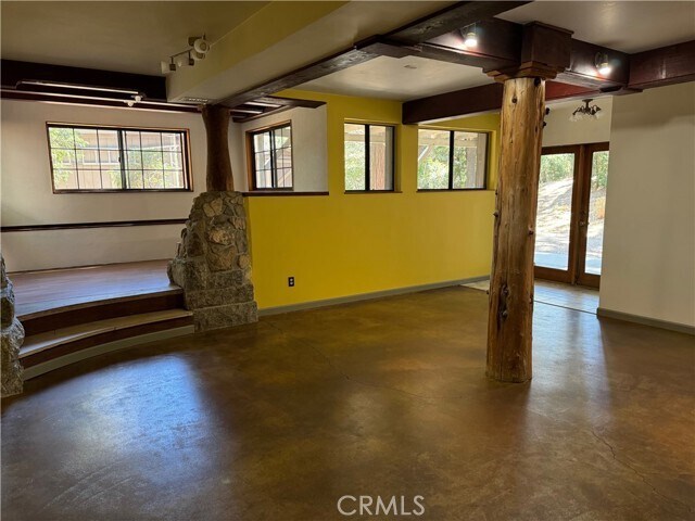 Building Photo - 26243 Alpine Ln