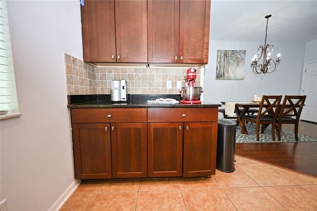 Building Photo - 12562 Streamdale Dr