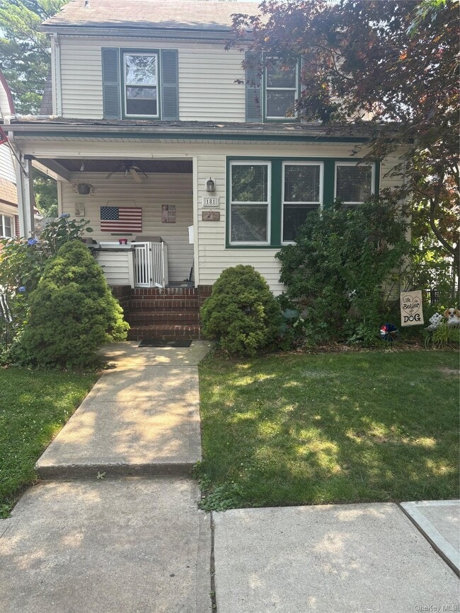 Building Photo - 181 Violet Ave