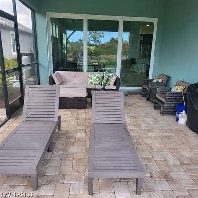 Building Photo - 6839 Saona CT